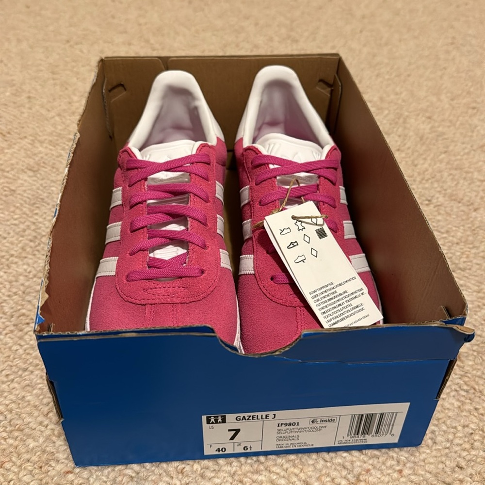 Adidas Gazelle | Big Kids & Men’s US 7, Women’s US 8 | Pink & White NWT